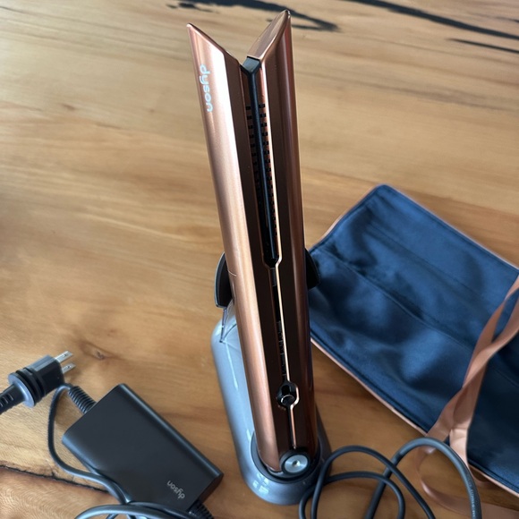 DYSON CORRALE HAIR STRAIGHTENER